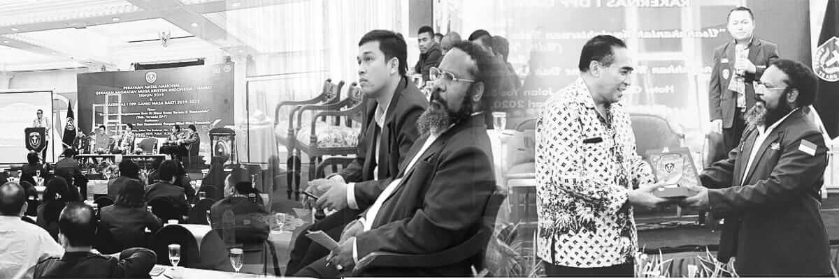 Bergabung Bersama Kami